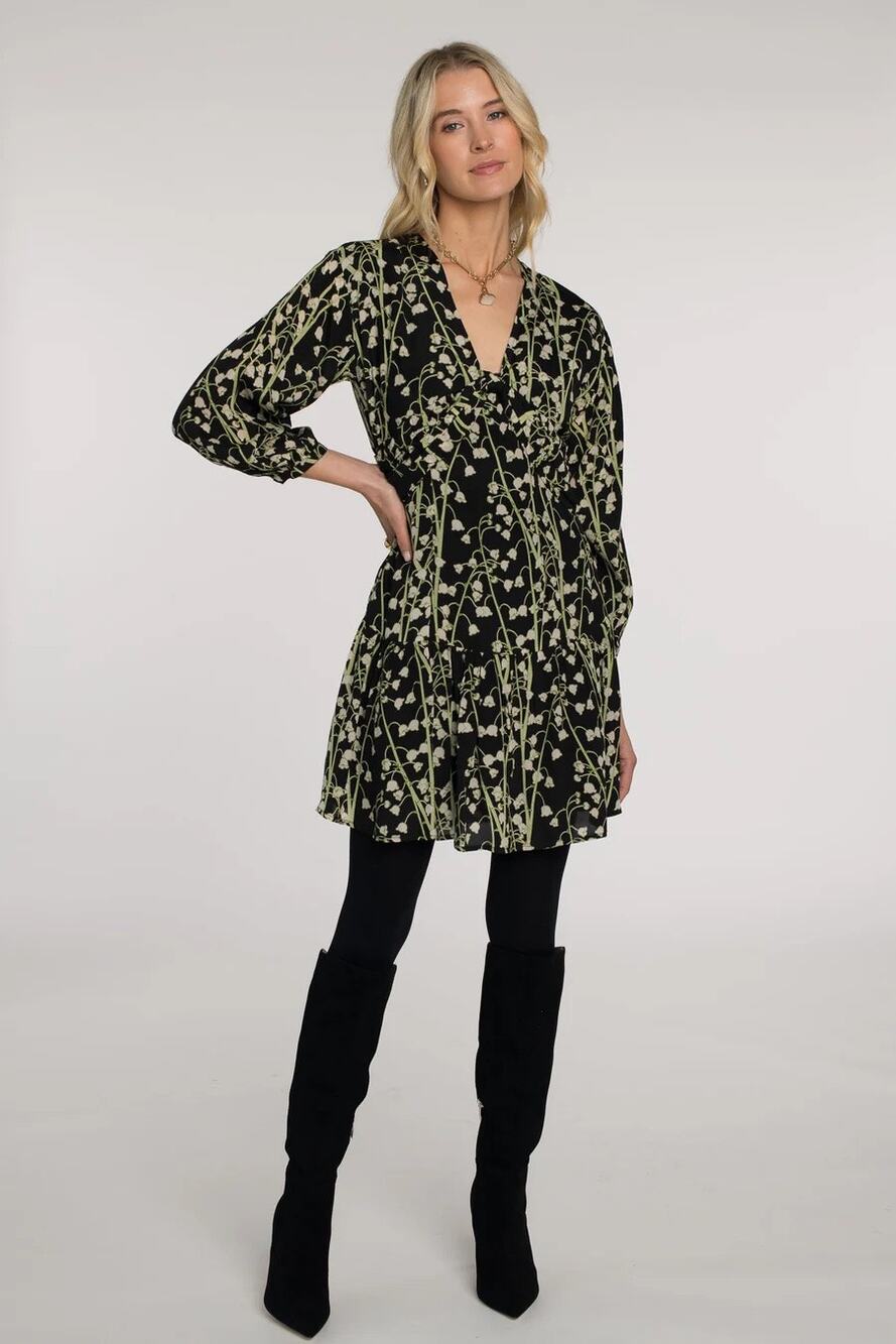Elizabeth James Libby Dress Sprig $338 L EUC Black Green Floral Long Sleeve